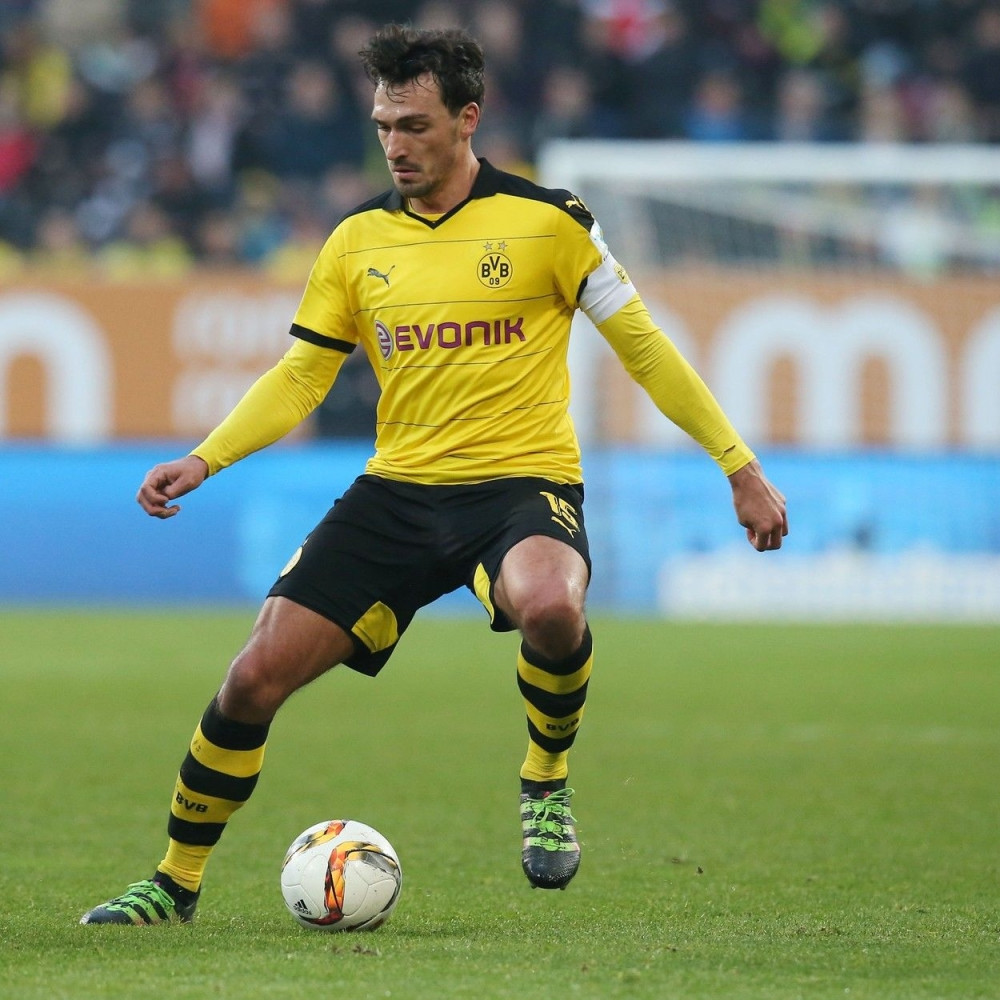 Mats Humels izbacuje Džona Terija!