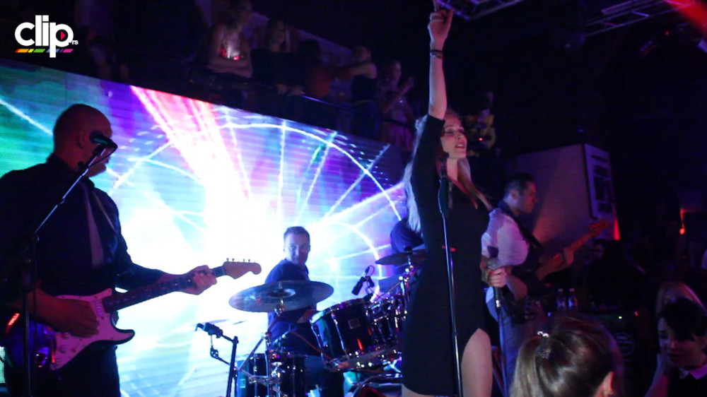 Rozgin izazovni stajling za Beograđane! (VIDEO)