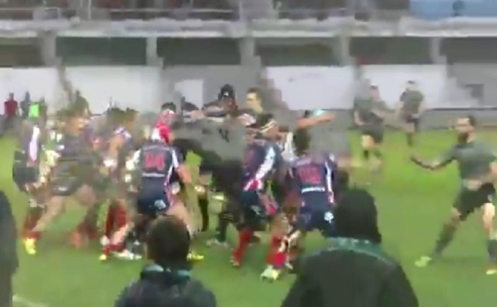 Neviđena tuča engleskih i francuskih marinaca (VIDEO)