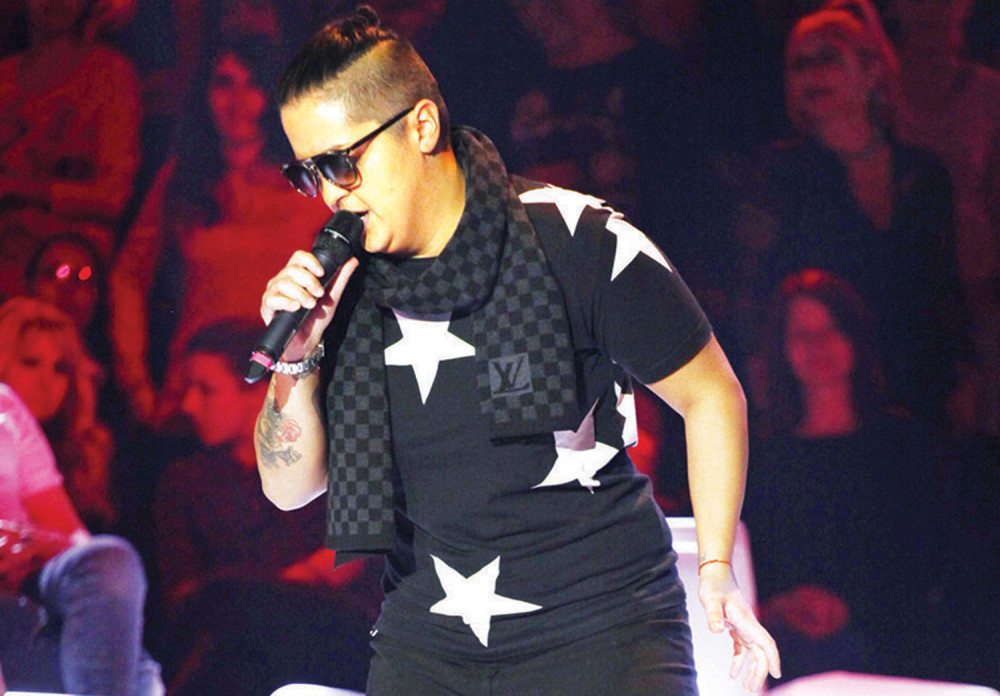 U paklu sam zbog koncerta u pozorištu! (VIDEO)