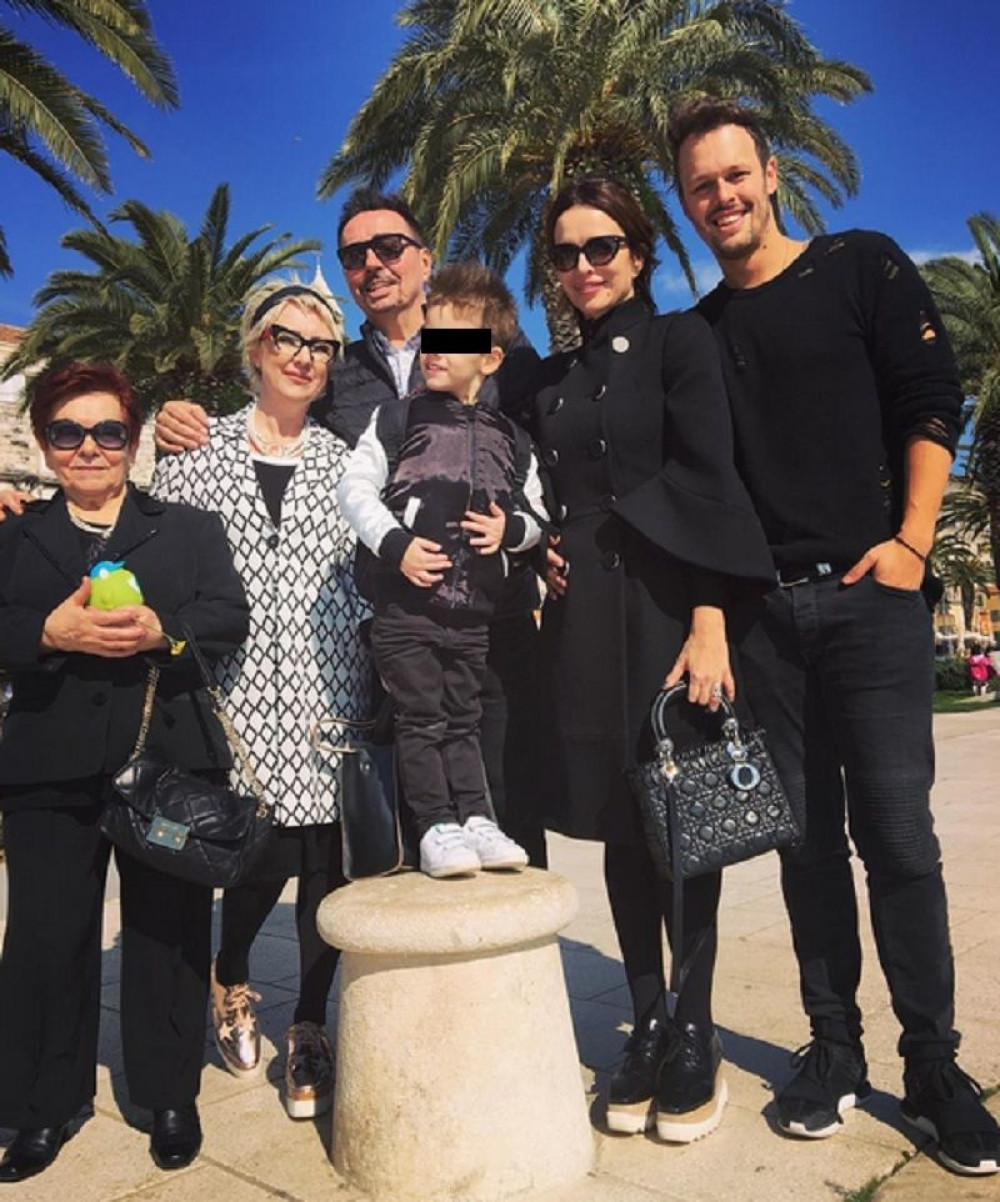 Keba sa snajkom u Splitu (FOTO)