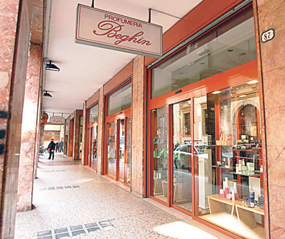 Sprečila krađu parfema vrednih 1.000 evra!