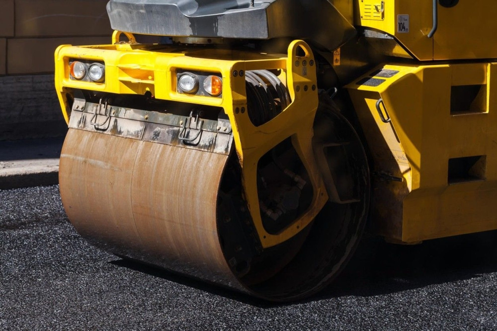 Postavlja se završni sloj u Ulici Nine Kirsanove