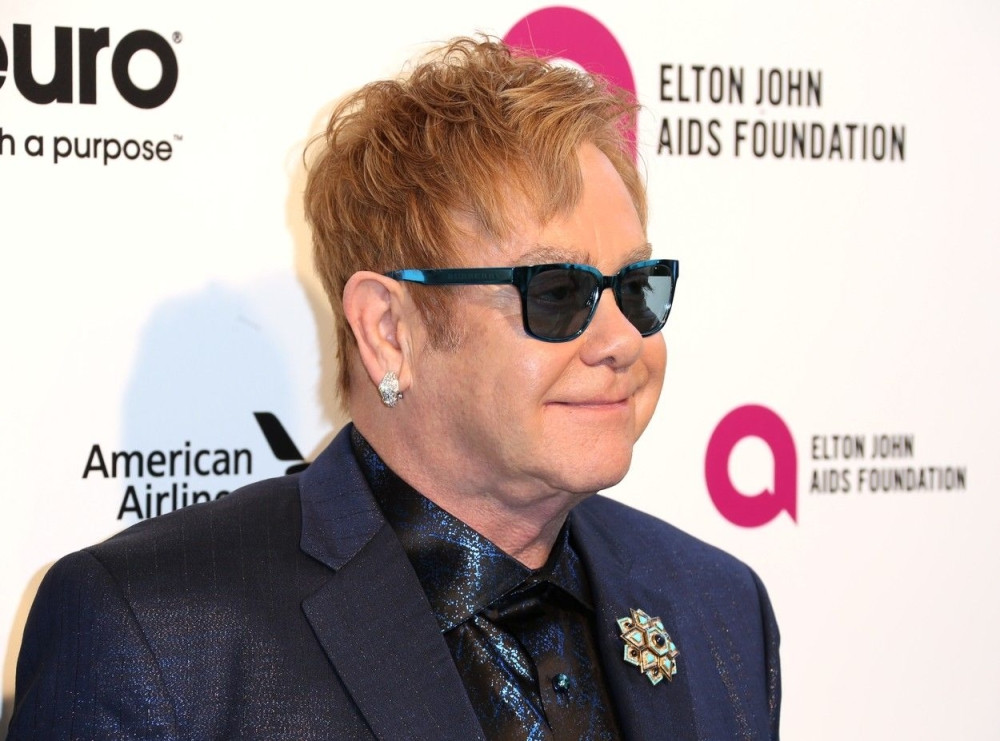 Elton Džon vikao na fanove: Odje*i! Sje*ali ste sve!