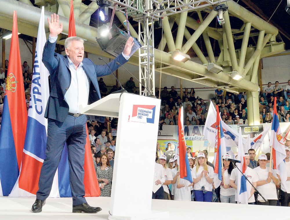 Velja ruši rejting SNS