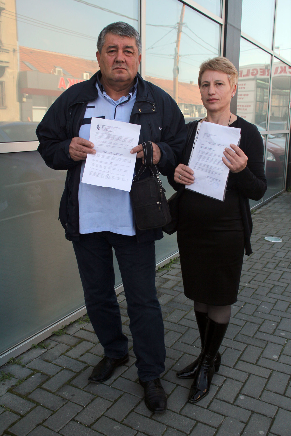 Postali smo socijalni slučajevi!