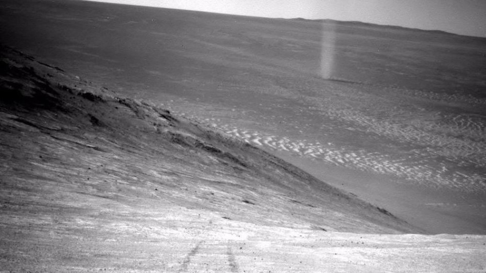 NASA snimila tornado na Marsu