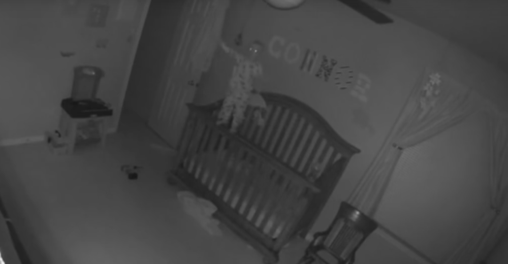 Da li je ovog dečaka obuzeo đavo?! (VIDEO)