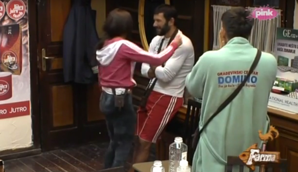 Maja se pravda dečku zbog poljupca s Nikolom!? (VIDEO)