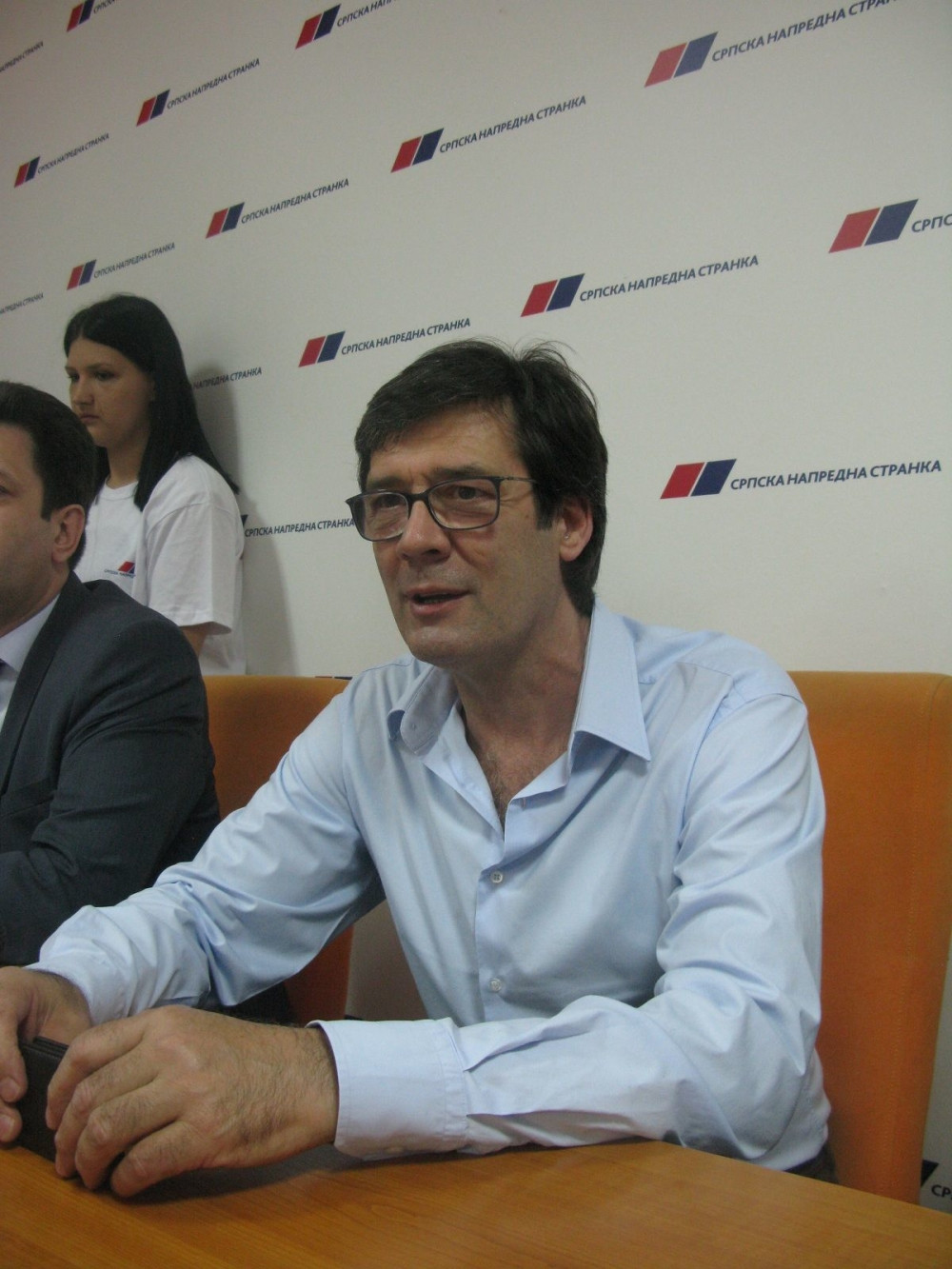 Čuveni Mile Isaković pristupio SNS