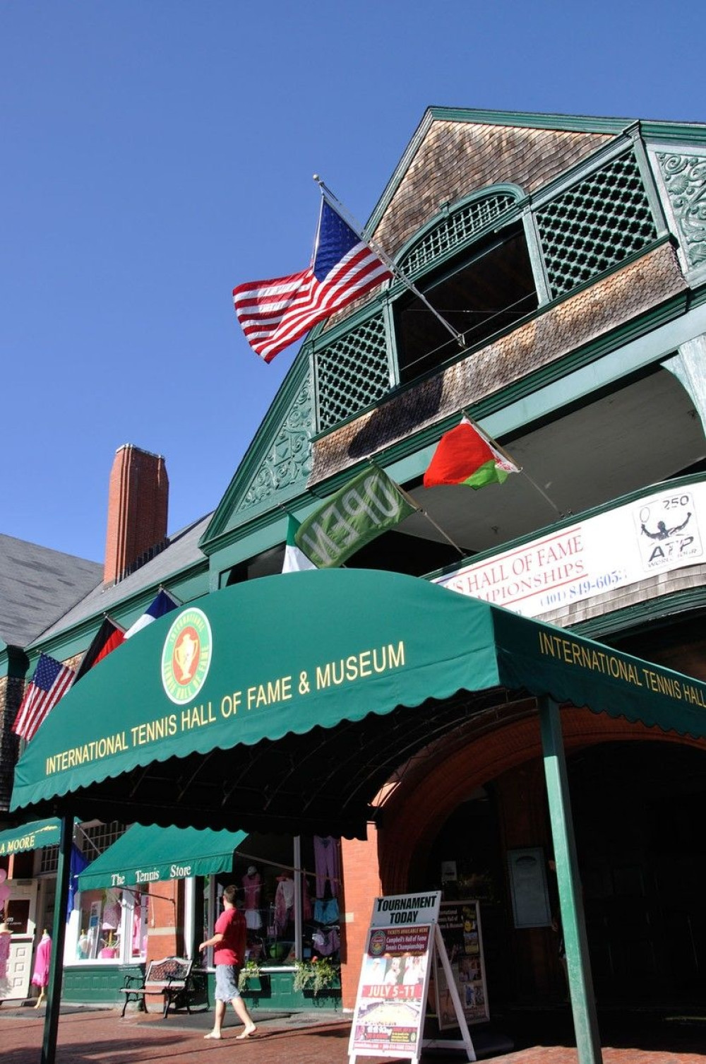 Hjuit zbog silovanja izbačen iz Kuće slavnih!