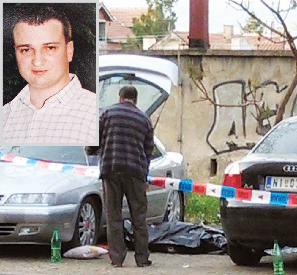 Auto pao na glavu vozaču