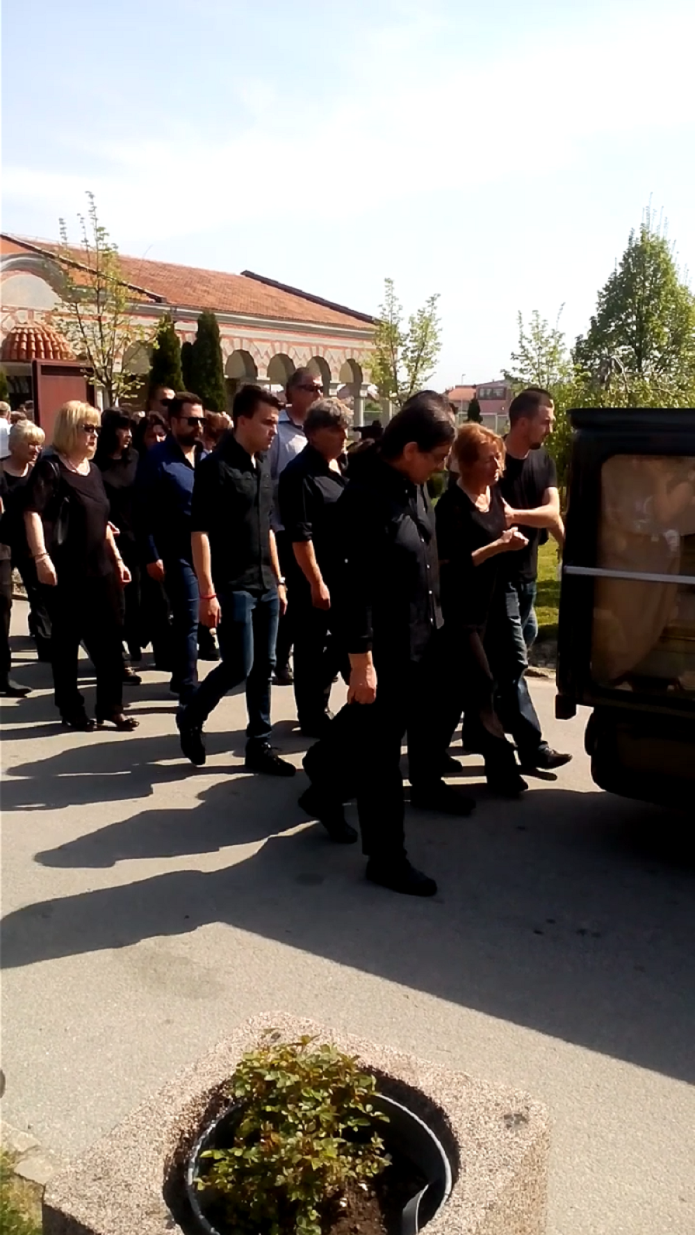 FOTO I VIDEO~Sahranjena Jelena Marjanović