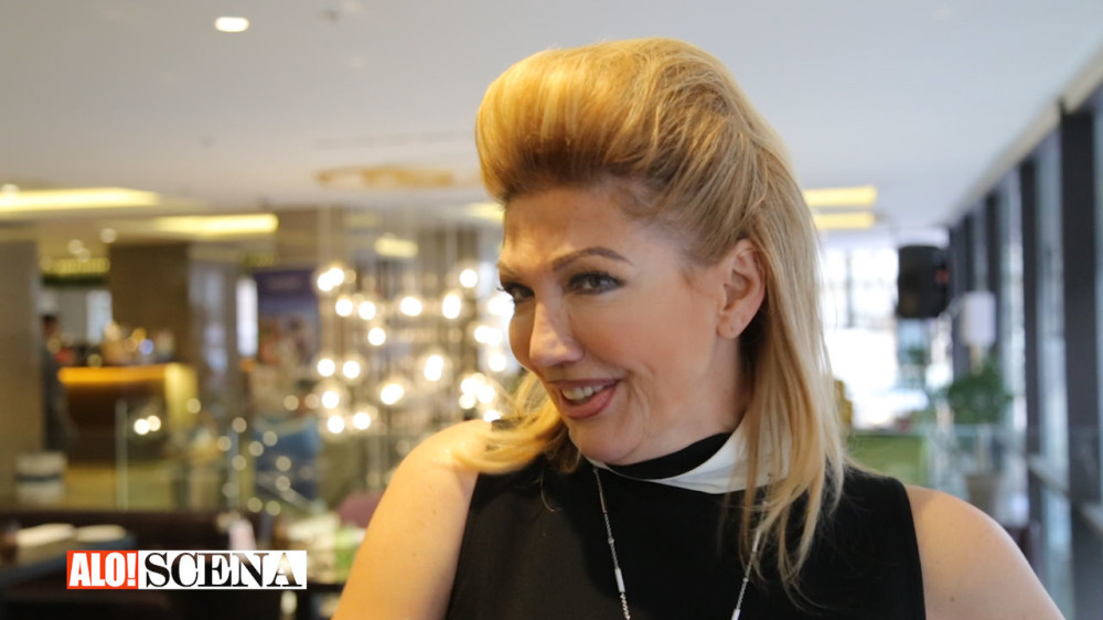 Suzi zbog Simice glumi doktorku (VIDEO)