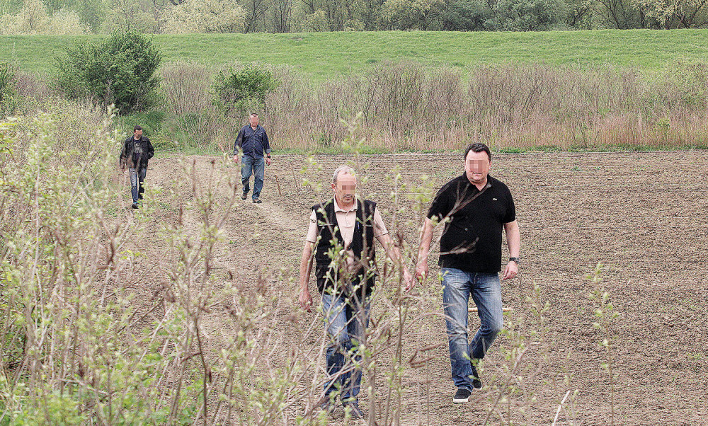 Celo selo u strahu od Jeleninog ubice