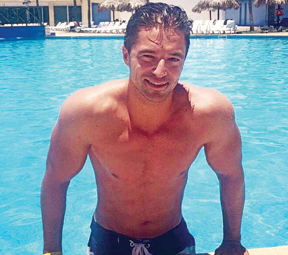 Vlada pobegao u Njujork!