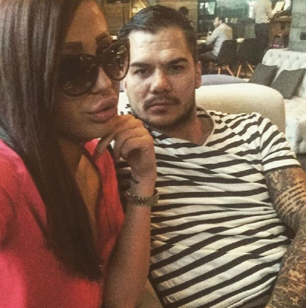 Ajfonka se slikala gola sa Stevanom (FOTO)