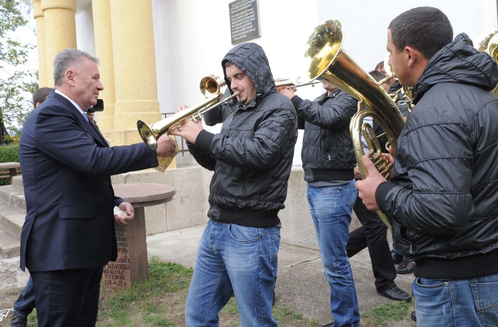 Kud baš tu, najskuplju?!