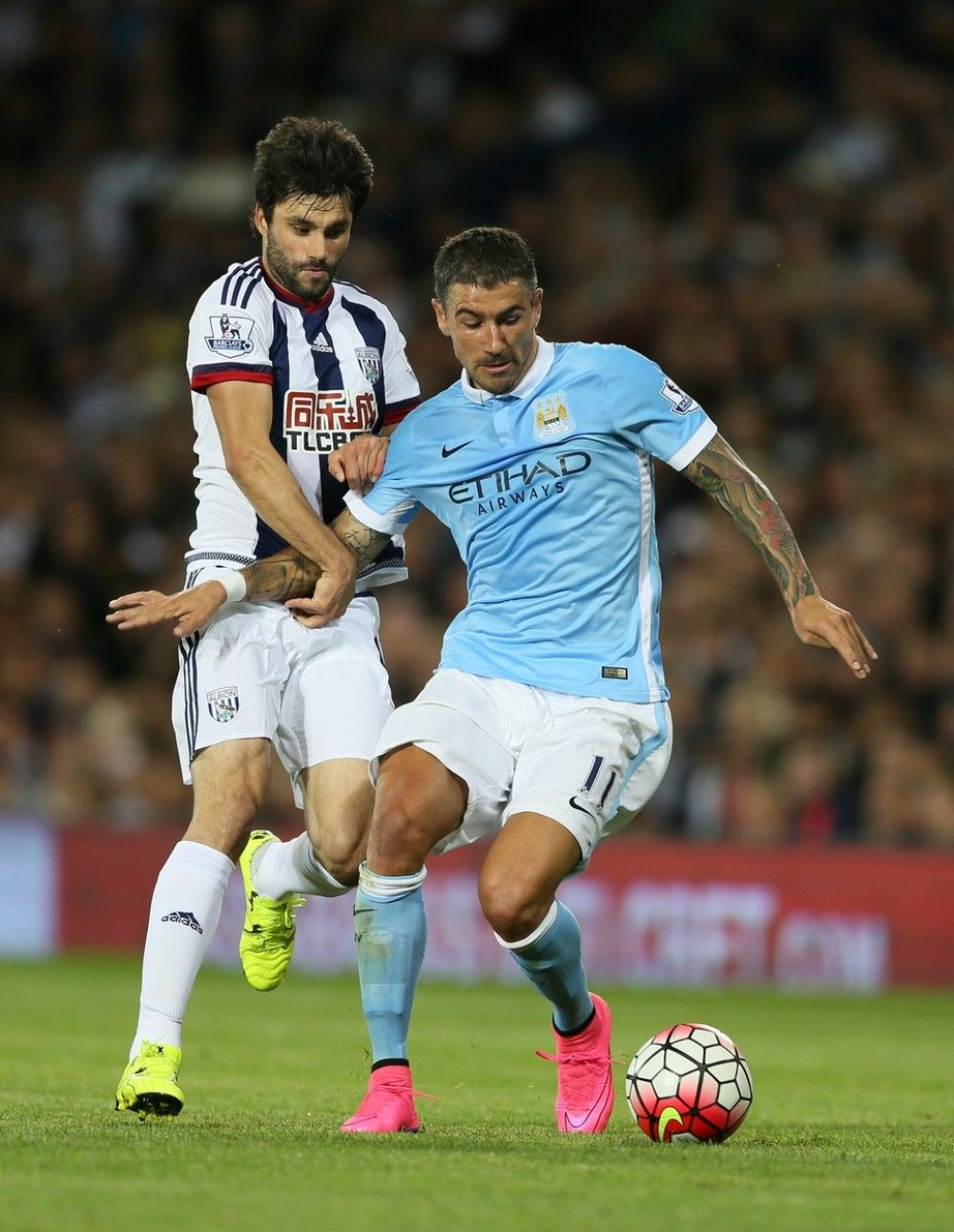 Kolarov dobija opasnog konkurenta!