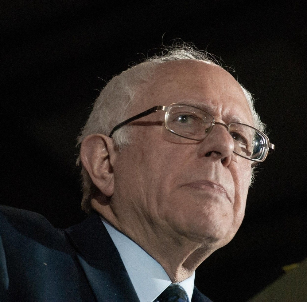 Klintonova i Sanders izjednačeni