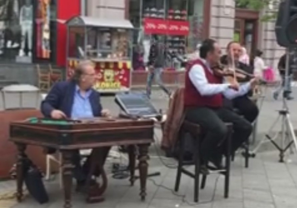 Tri virtuoza s Kumom oduševili Zrenjanince (VIDEO)