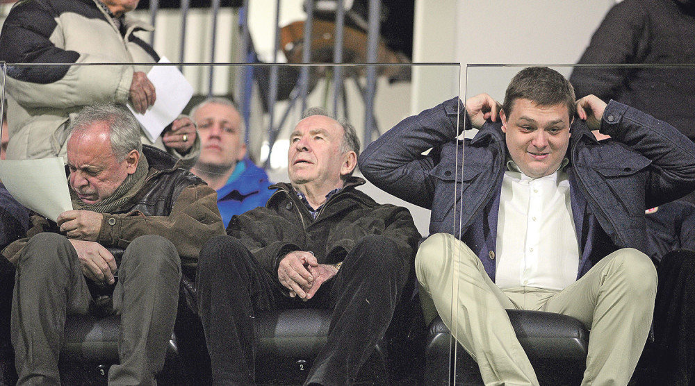 Kraj za Vazuru i ekipu!