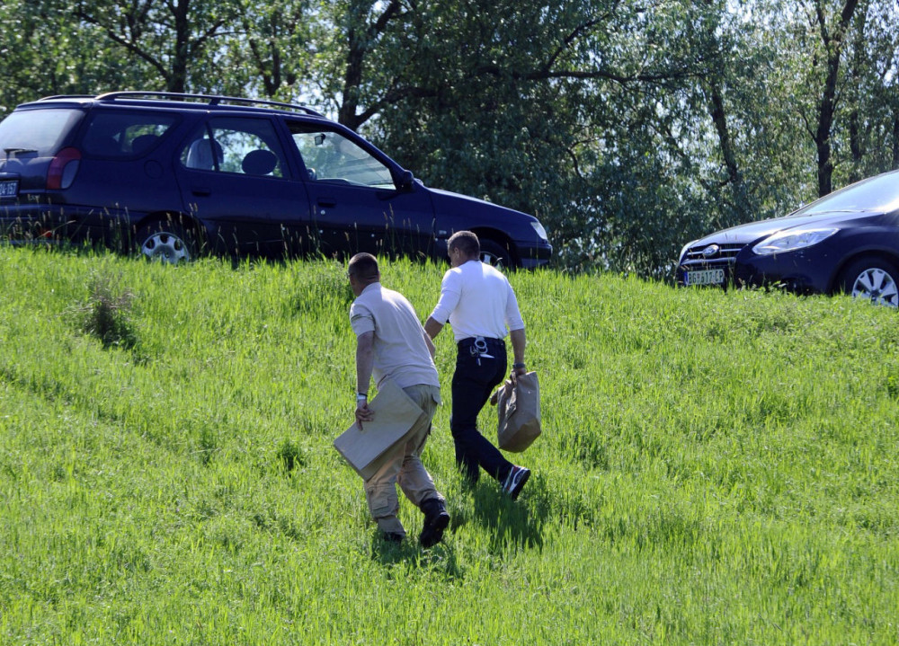 Ušli u MANASTIRSKI vinograd i našli MRTVOG MUŠKARCA!