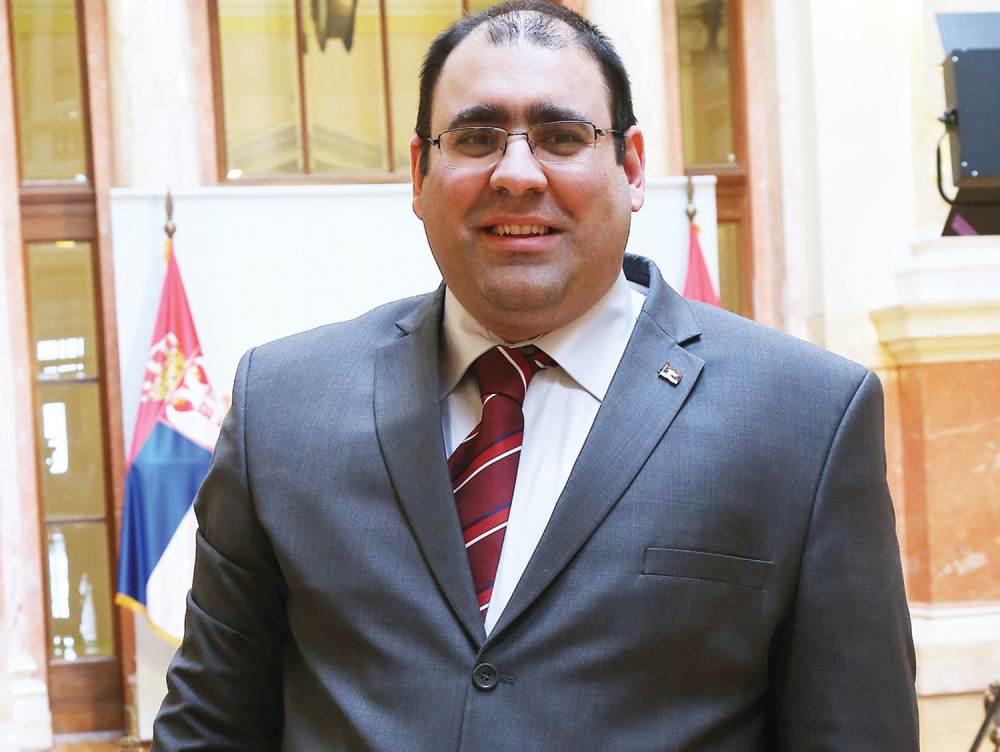 Strane službe hoće da obore izbore!