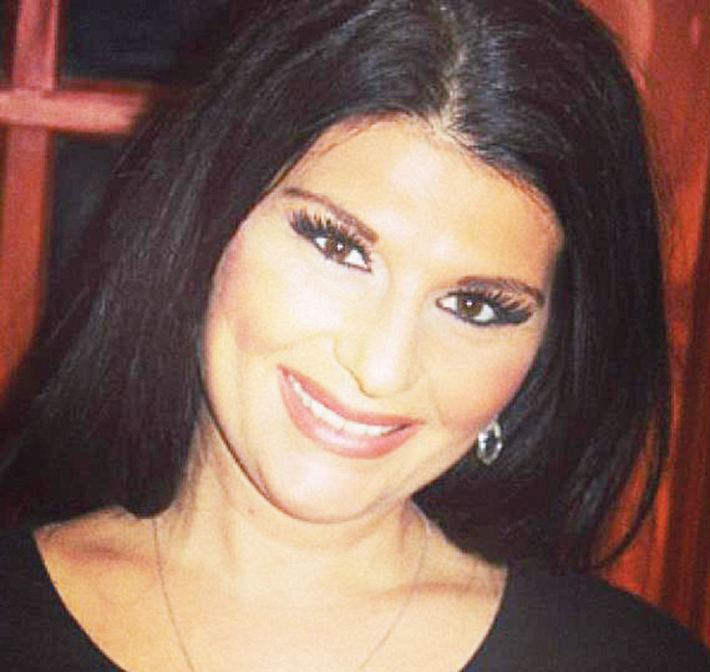 Nepoznati ljudi mi traže pare