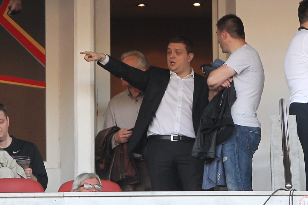 Vazura: Navijači hteli da uđu u našu ložu