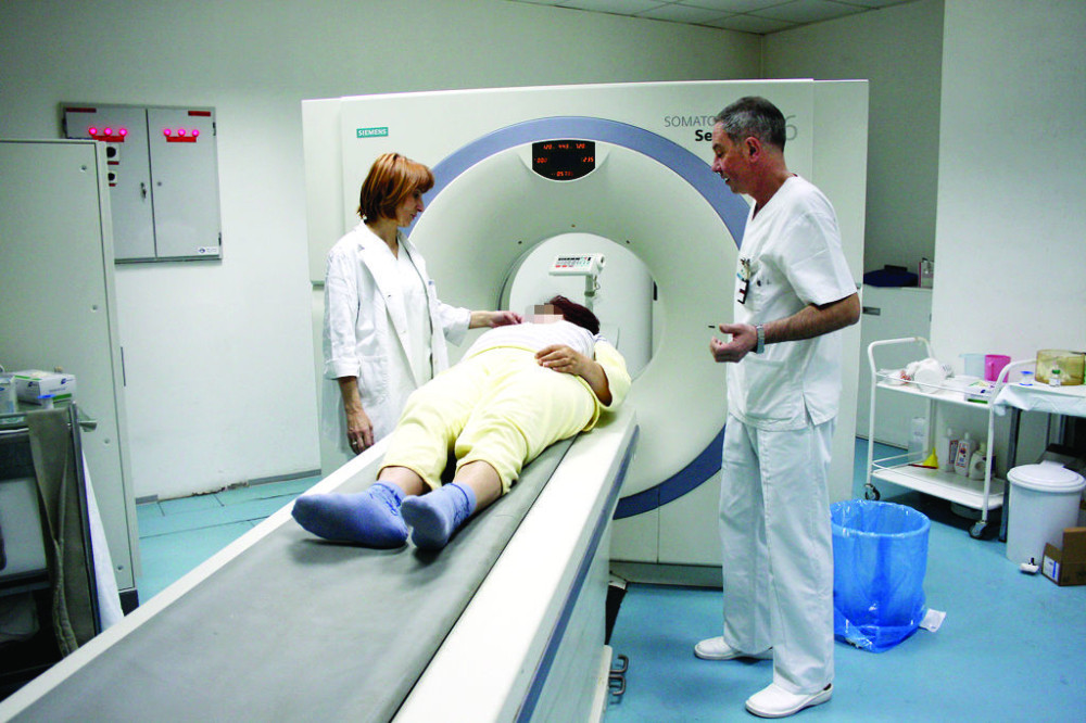 Mučnina, bol u nozi, umor, samo su neki od znakova da je virus korone oštetio srce