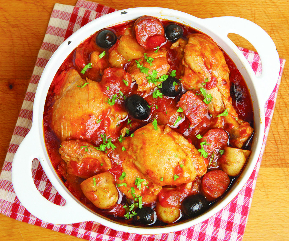 Pikantna piletina u bogatom sosu