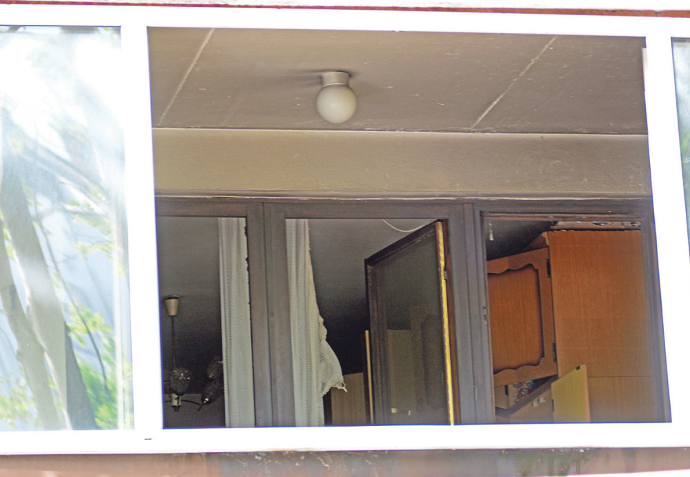 Izbola majku i sebe, pa zapalila stan