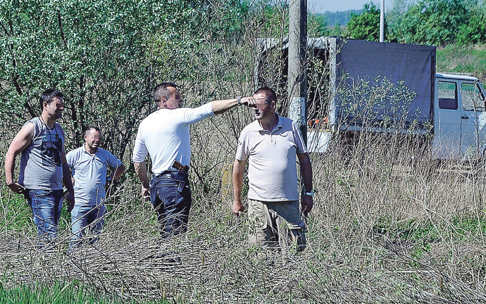Detektorom za metal tražili oružje