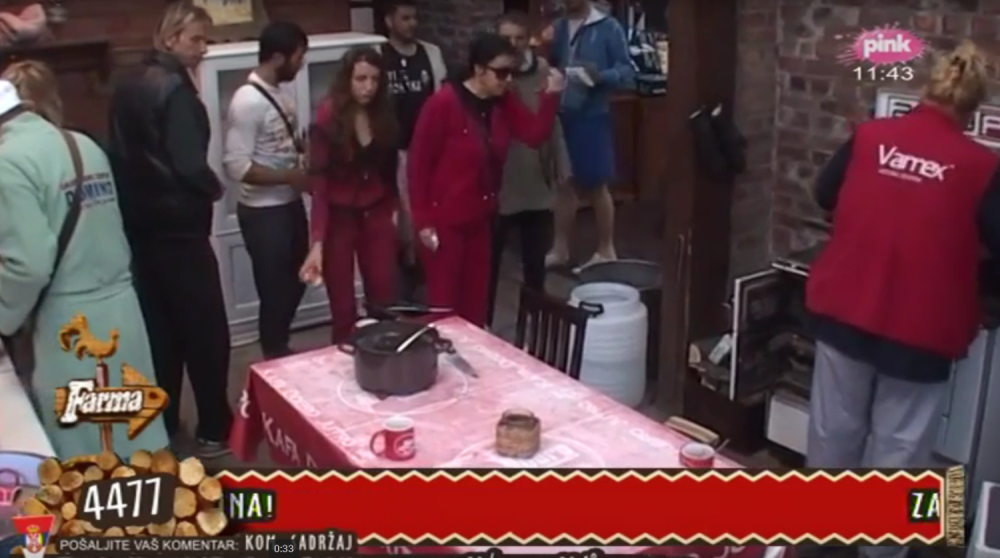 Posvađali se jer imaju dovoljno hrane! (VIDEO)