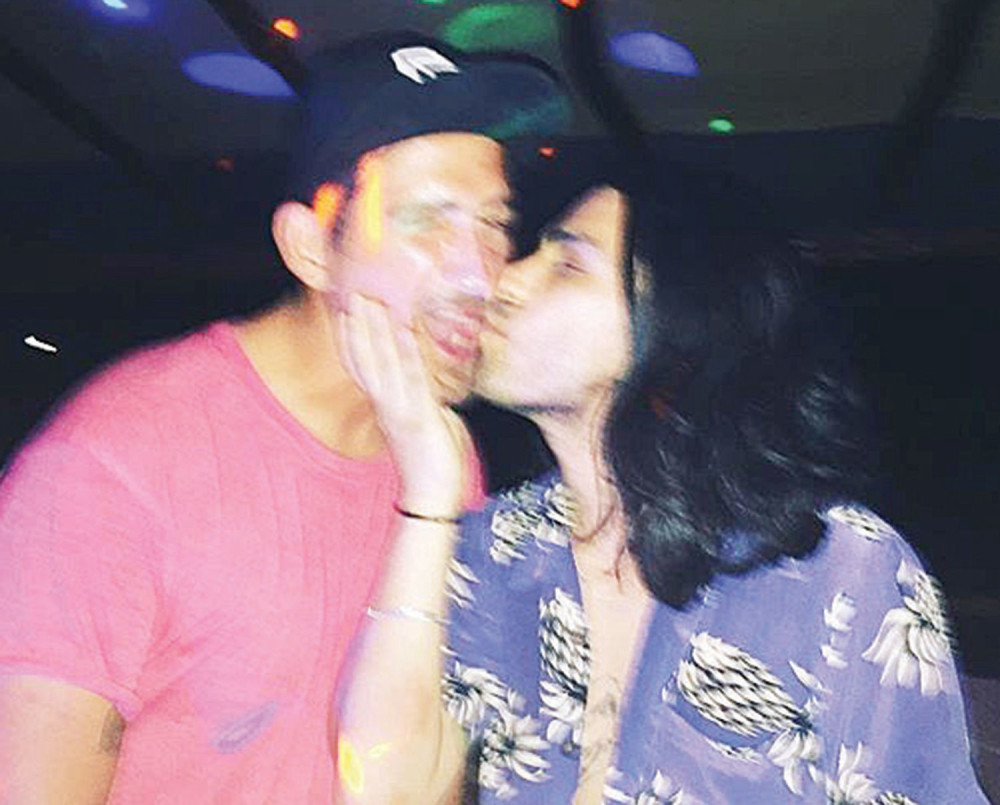 Gejevi oduševljeni „snajkom“ princa!