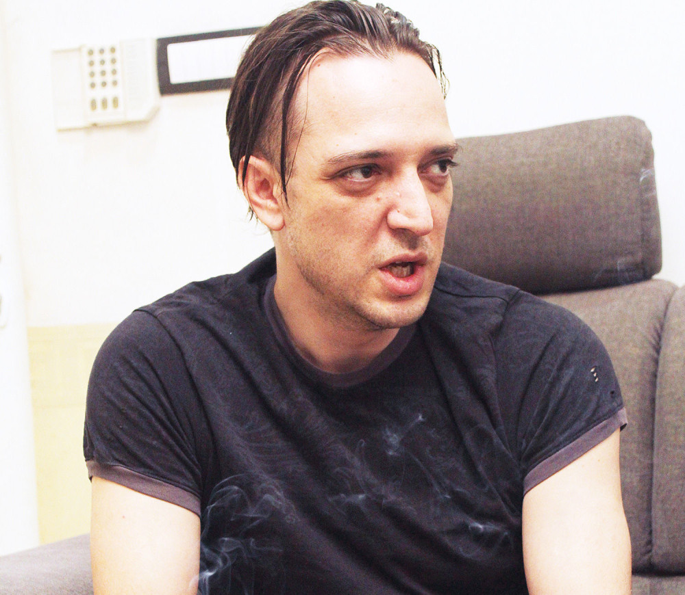 Jelenin muž uhvaćen u laži!