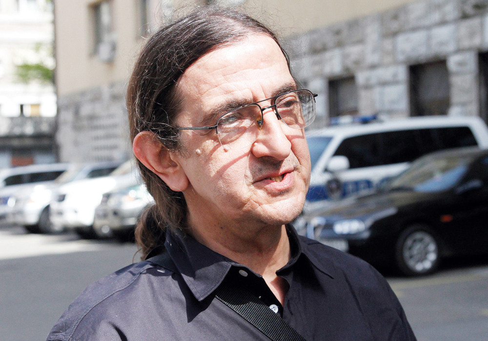 Tajni snimak tera svekra na robiju!