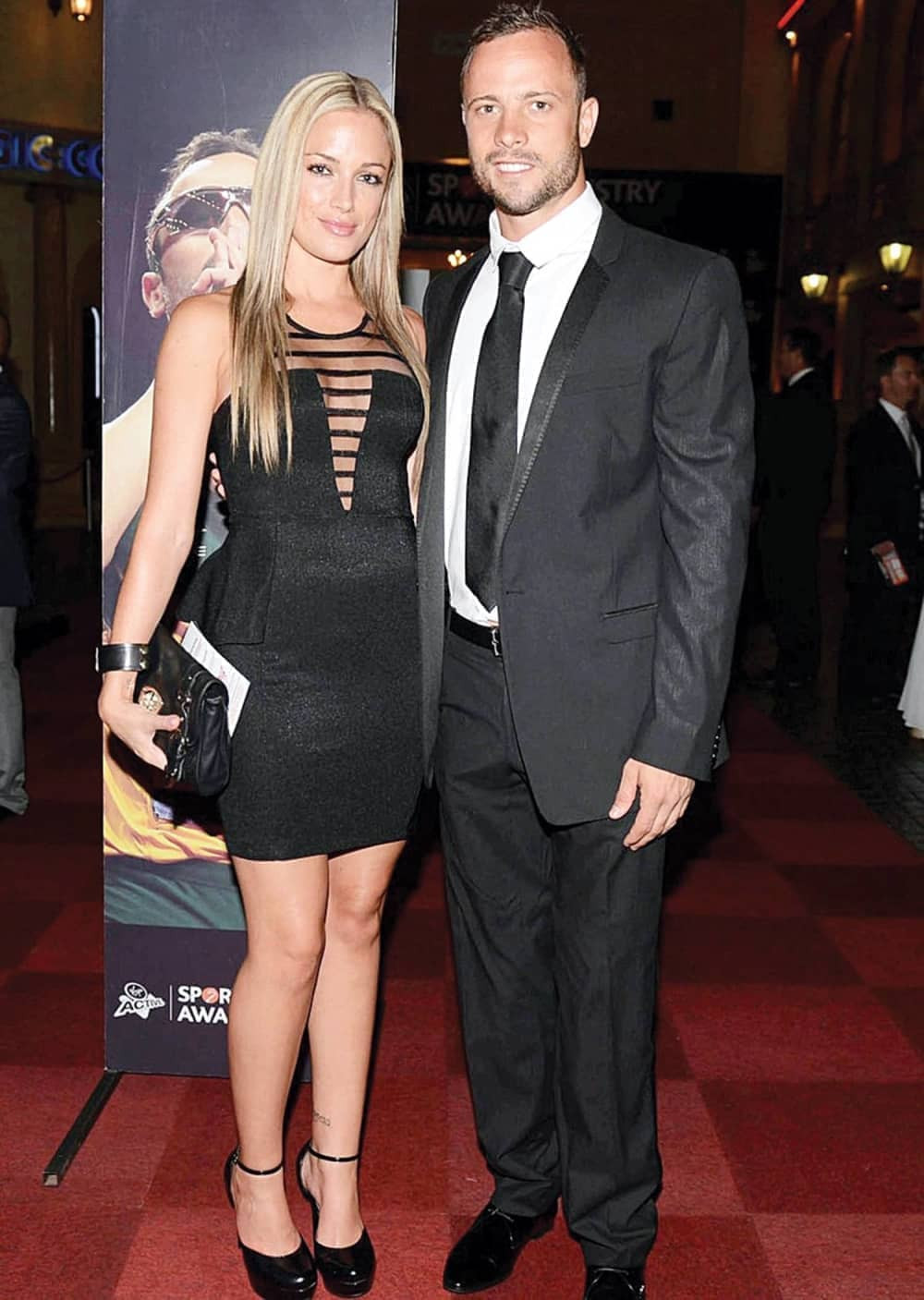 Ubio golu Rivu, pa je obukao?!