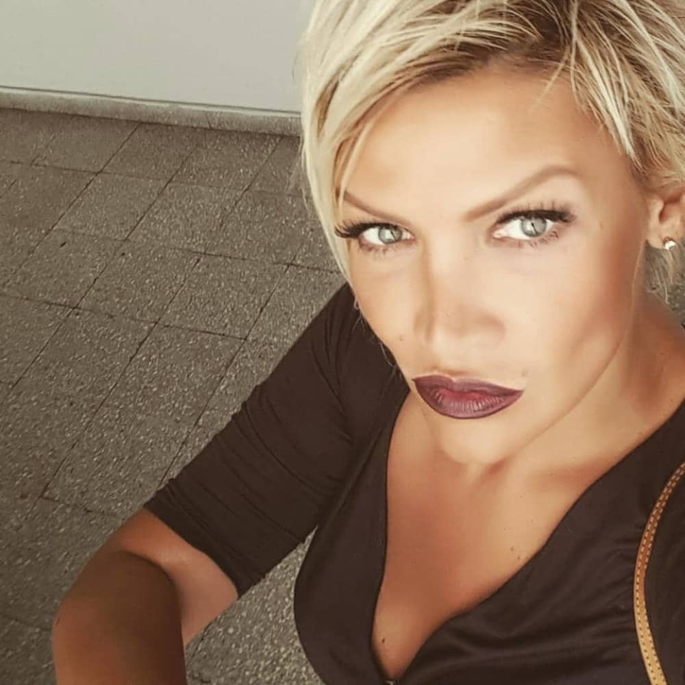 Evo kako peva sestra Nataše Bekvalac! (VIDEO)