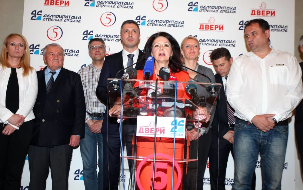 DSS traži paradu trudnica i izbeglica!