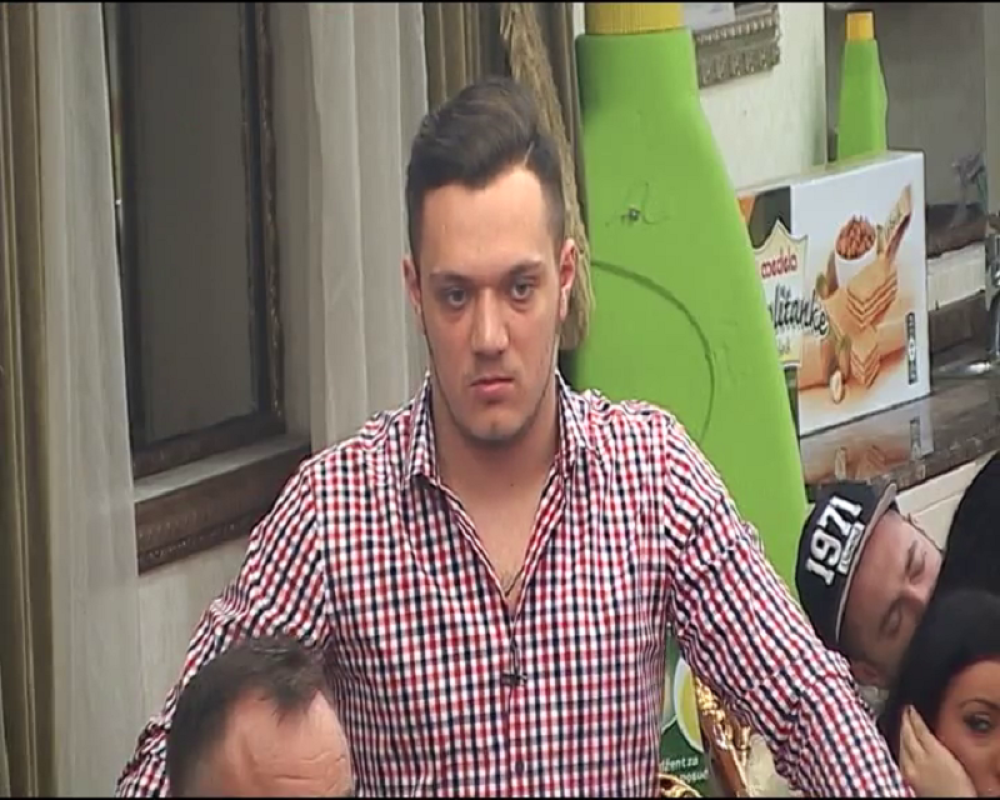 Dalila brutalno izvređala Gastoza!