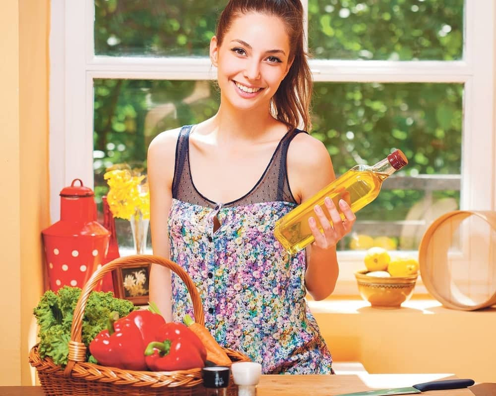 Evo kako da pripremite smesu od maslinovog ulja i limuna! Odlična je za mršavljenje i čišćenje jetre!