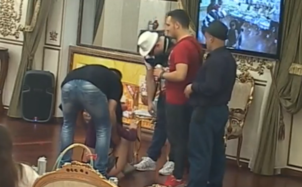 Najbludnija erotska igra! (VIDEO)