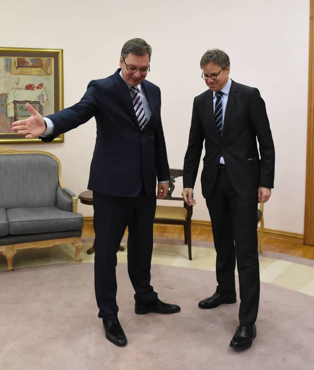 Nemački ambasador čestitao Vučiću na pobedi (FOTO)