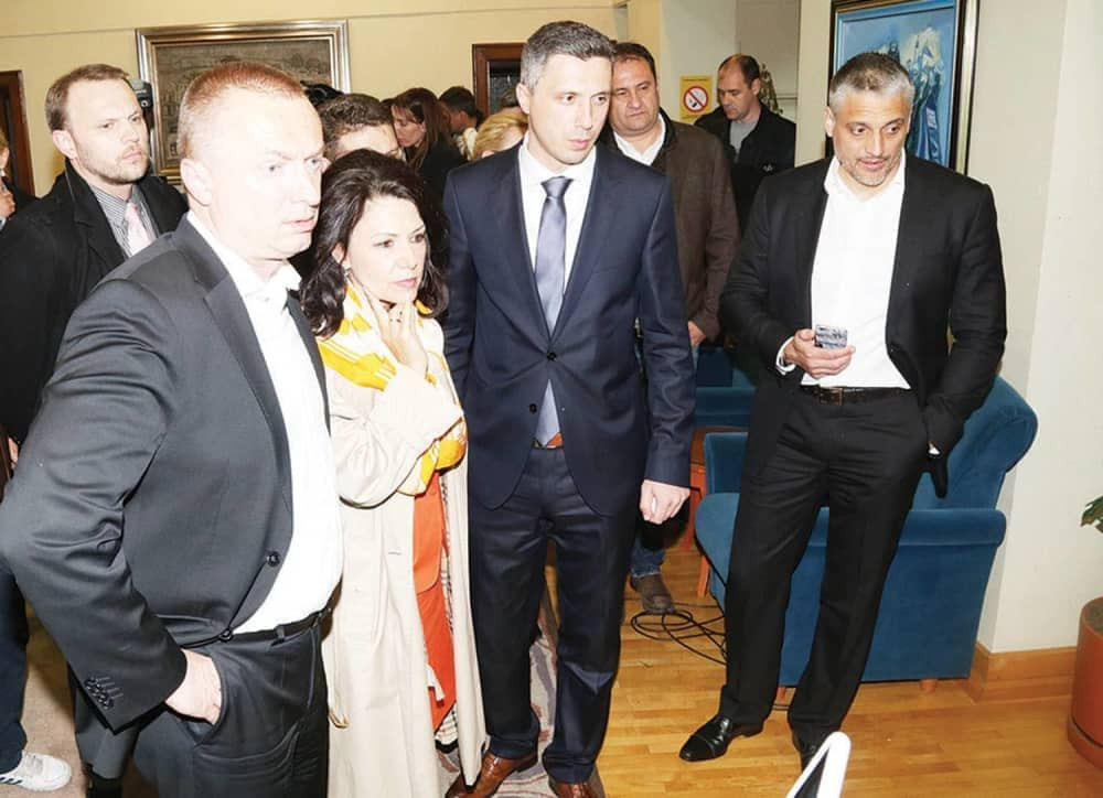 Vučić častio opoziciju!