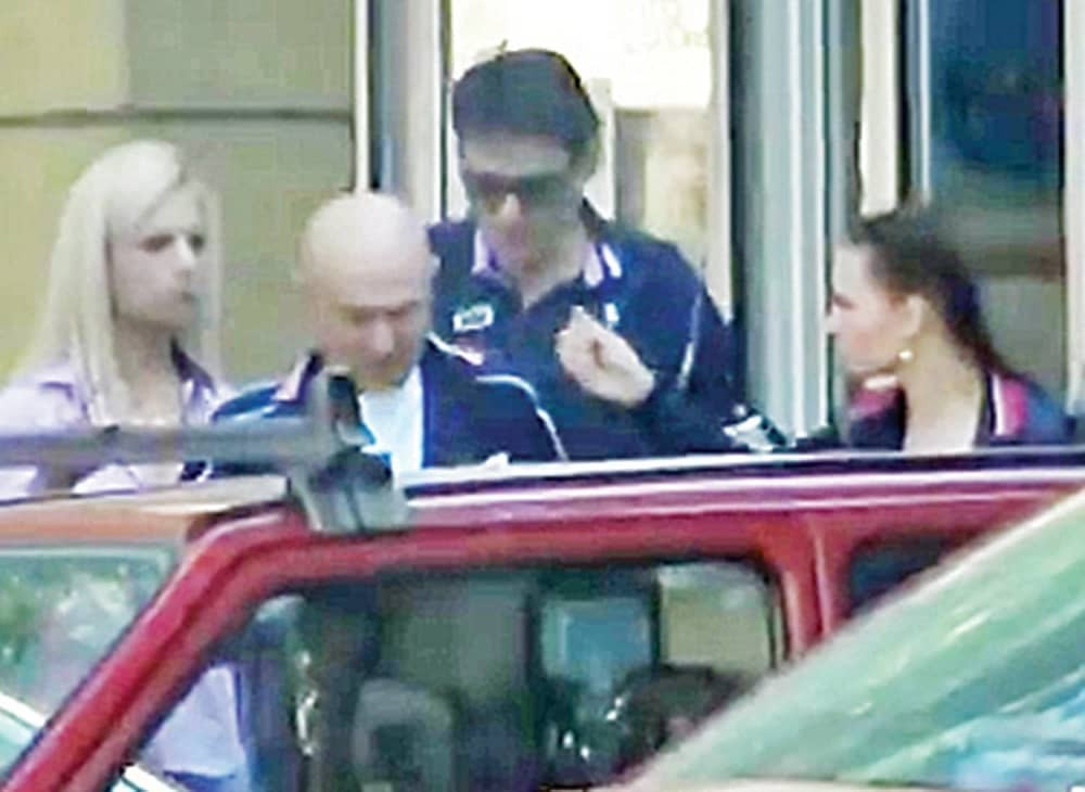 Šaban posle operacije u Cucinom naručju!