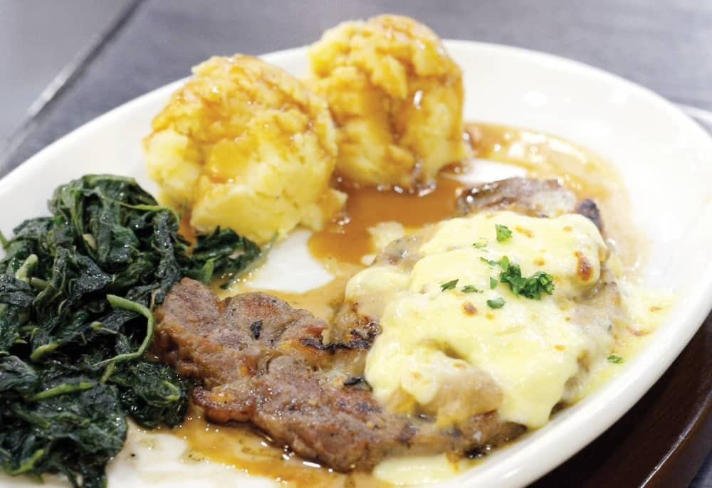 Medaljoni u sosu od sira