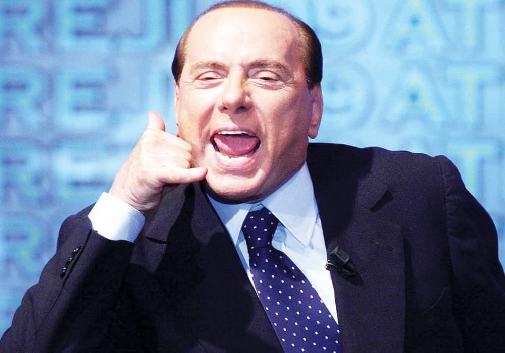 Berluskoni pobedio koronu!