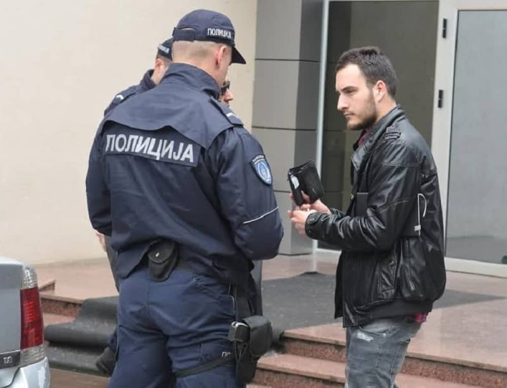 Napadnut novinar "Blica"